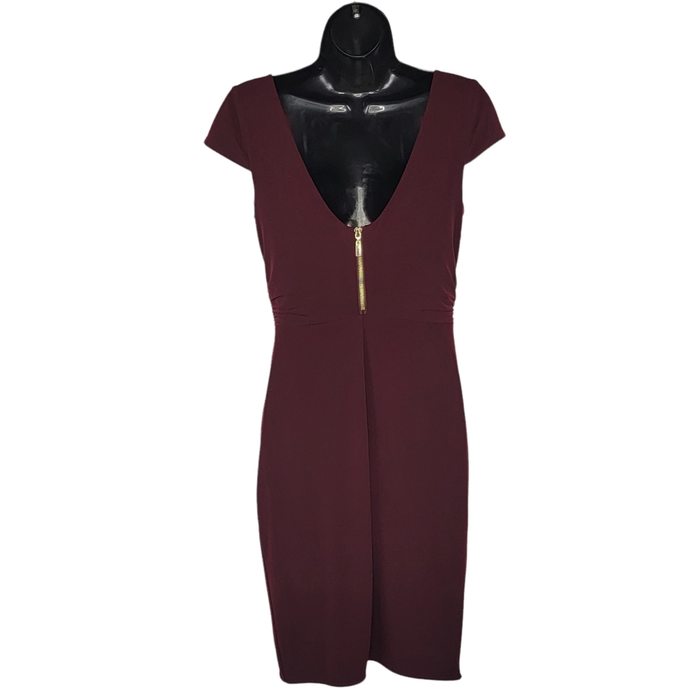 Victoria's Secret Twist Front Short Sleeve Dress - Picture 4 of 10